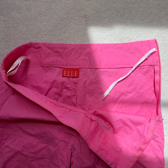 👖3/$20👖Elle - 3/4 pink capris - Picture 4 of 5